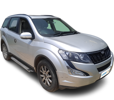 Mahindra XUV500-img